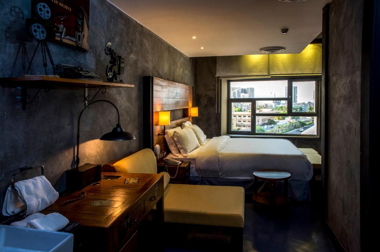 Flowery Holiday Suites 쿠웨이트 외부 사진